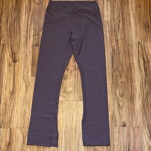 Old navy women’s large Leggings Extra High-Waisted PowerSoft Ribbed Flare purple